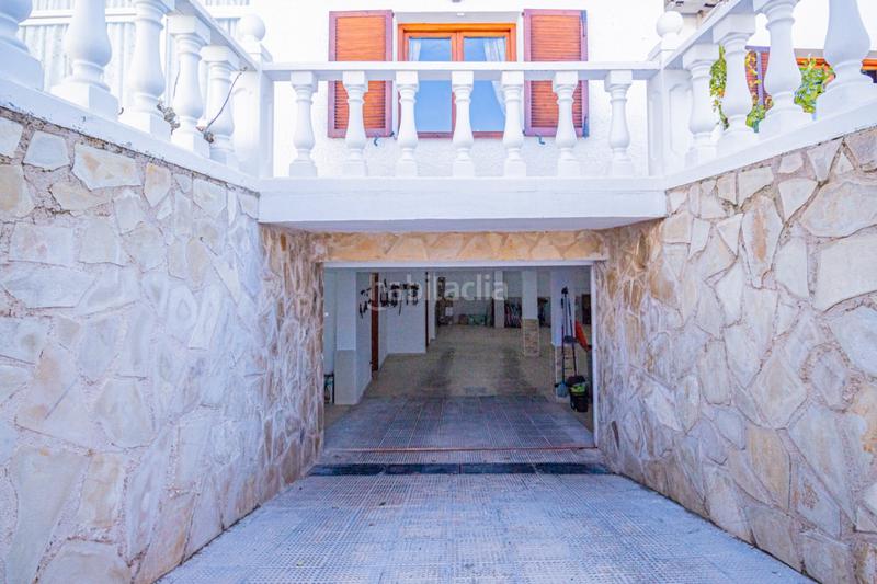 Foto e6628cd8-829e-48fd-b079-9fa906edae6b. Chalet avec chauffage parking piscine dans Levante Alto Benidorm