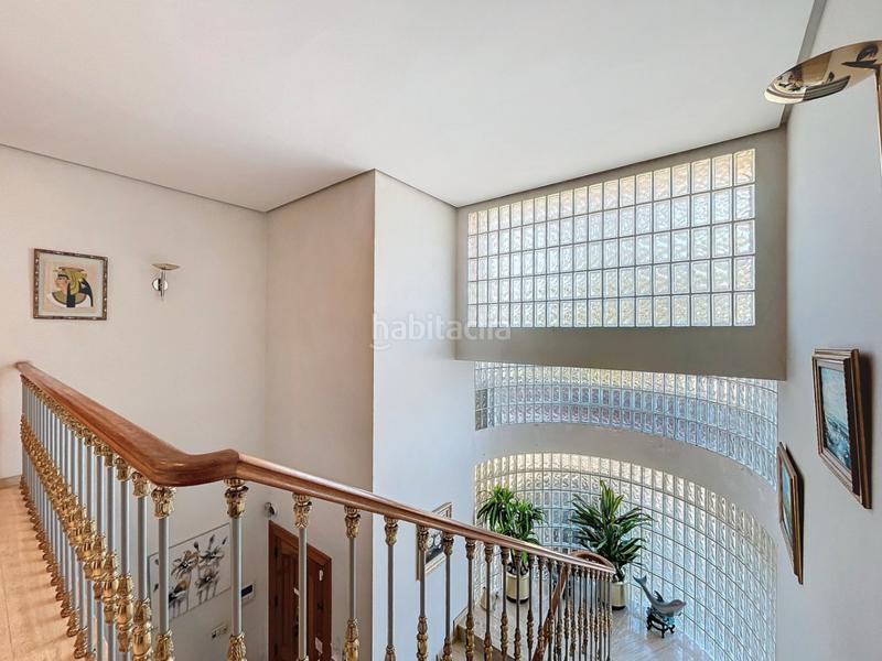 Foto 50064b5a-81f8-4df1-a5b1-36bb6f77f2c4. Chalet with heating parking pool in Levante Alto Benidorm