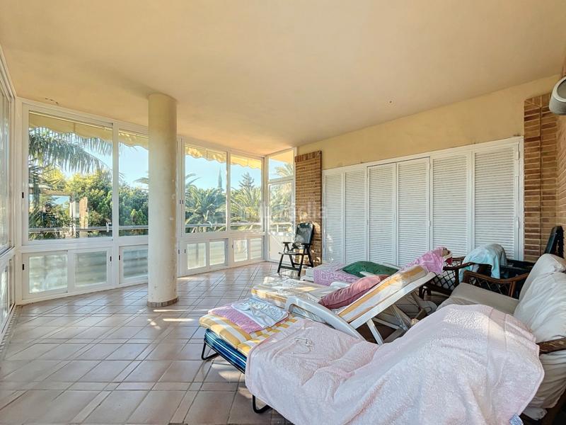 Foto 102e906e-a0f6-47f6-bcc2-24b0c9f7ef2d. Xalet amb calefacció aparcament piscina a Levante Alto Benidorm