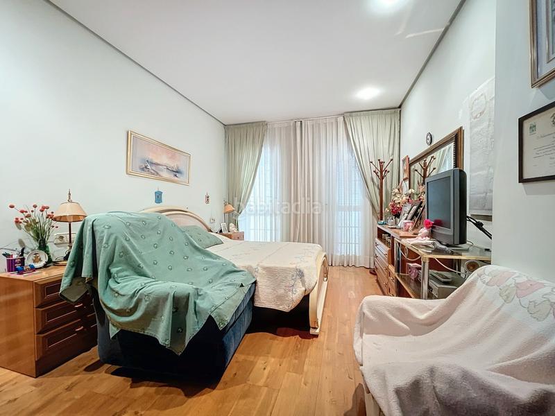 Foto 43852402-2dd2-4809-87c9-2ae96385afb8. Xalet amb calefacció aparcament piscina a Levante Alto Benidorm