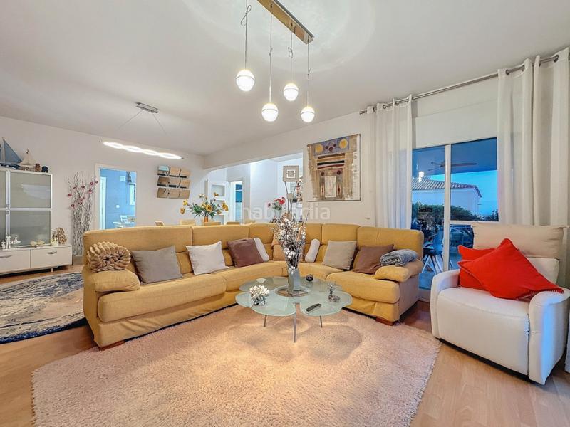 Foto 3d961b21-660d-4ea7-ac02-3acfbba2c781. Chalet avec parking piscine dans La Nucia Pueblo Nucia (la)