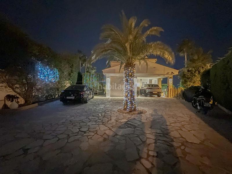 Foto 4c3a5172-c4e8-49c2-aa45-4cd63dfa5543. Chalet avec parking piscine dans La Nucia Pueblo Nucia (la)