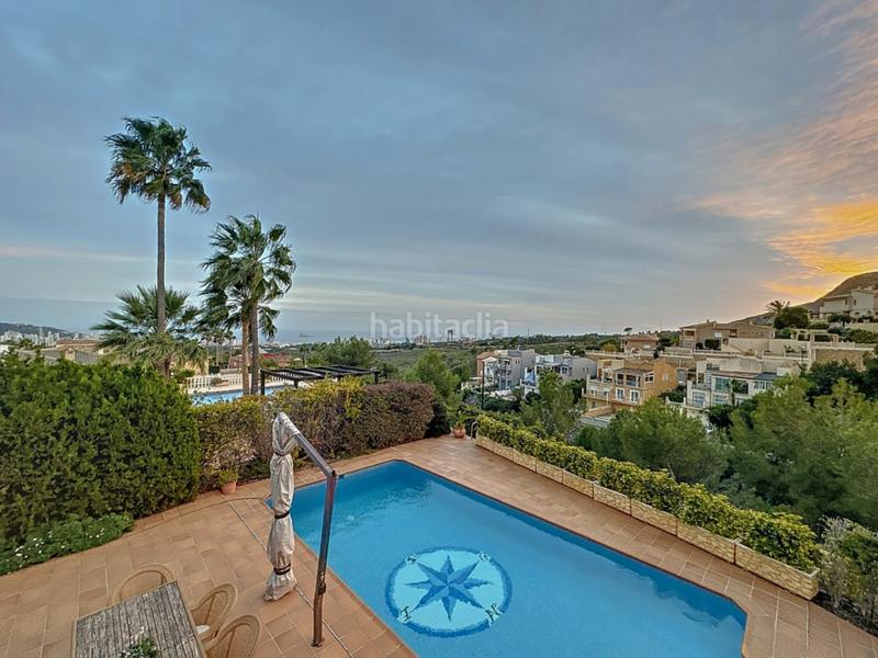 Foto 94a6cc09-063c-44de-8f62-aa4339d1e85c. Chalet avec parking piscine dans La Nucia Pueblo Nucia (la)