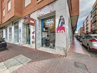Lloguer Local Comercial a Pueblo-Ubanizaciones