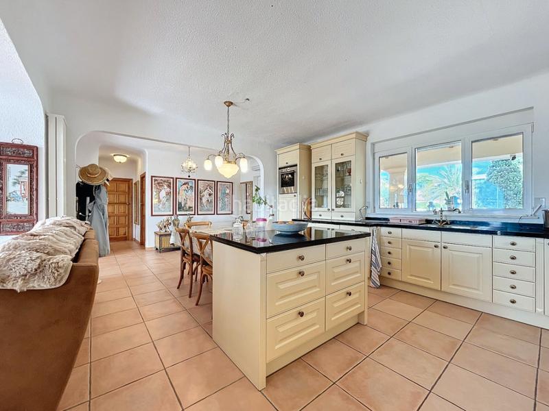 Foto a47b8772-858b-4134-852d-9a09cc6ac91e. Chalet con riscaldamento parcheggio piscina in Altea ciudad Altea