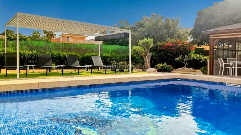 Foto c9817dce-9e22-4950-8b13-553705dbc4e2. Chalet en L´Albir Alfàs del Pi (l´)