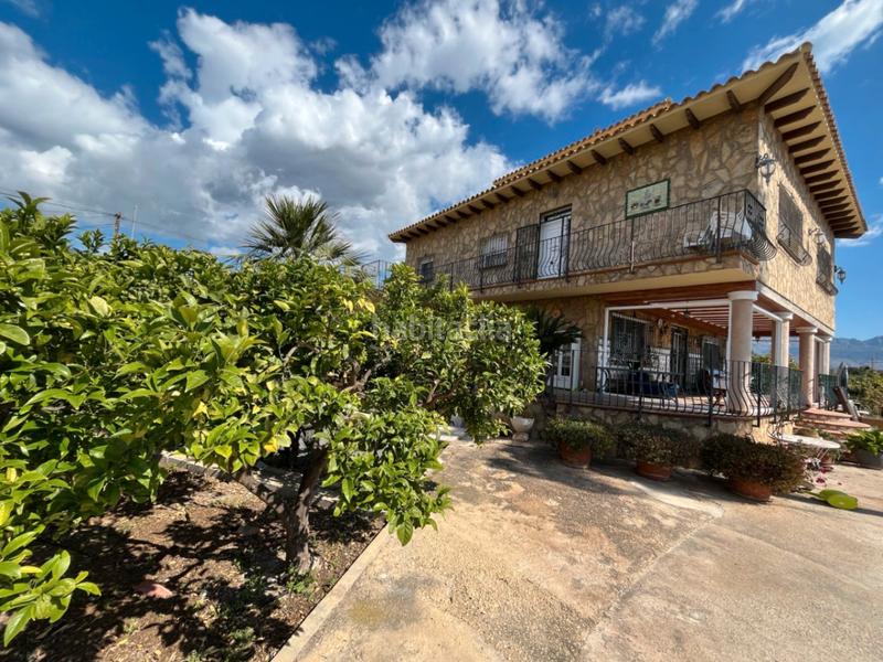 Foto 7fc94fee-9d49-4631-921a-f6557d68584b. Chalet con parcheggio piscina in Pueblo-Ubanizaciones Alfàs del Pi (l´)