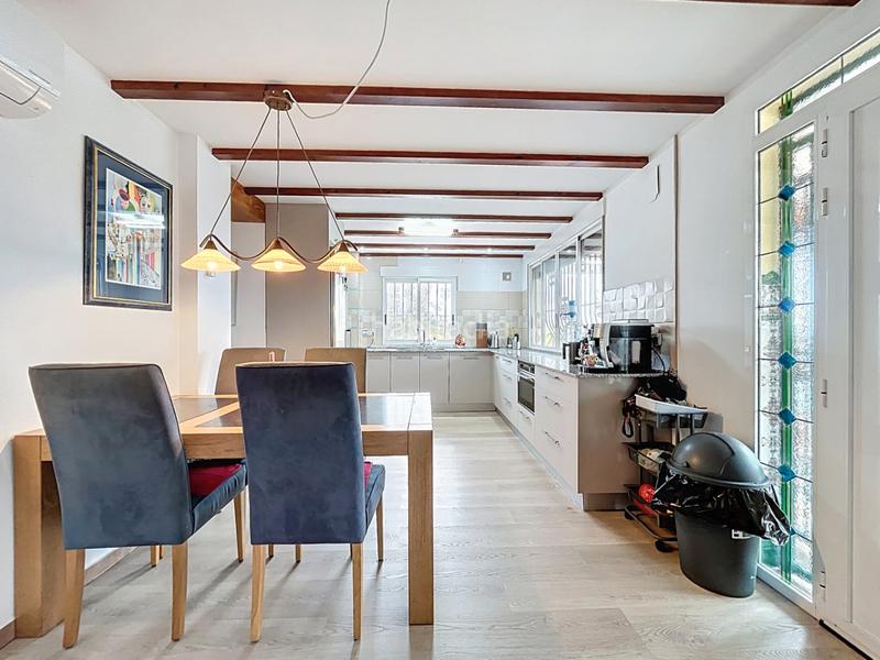 Foto dbec3ff1-abd9-47e0-90ff-48558bfc4590. Xalet amb aparcament piscina a Pueblo-Ubanizaciones Alfàs del Pi (l´)