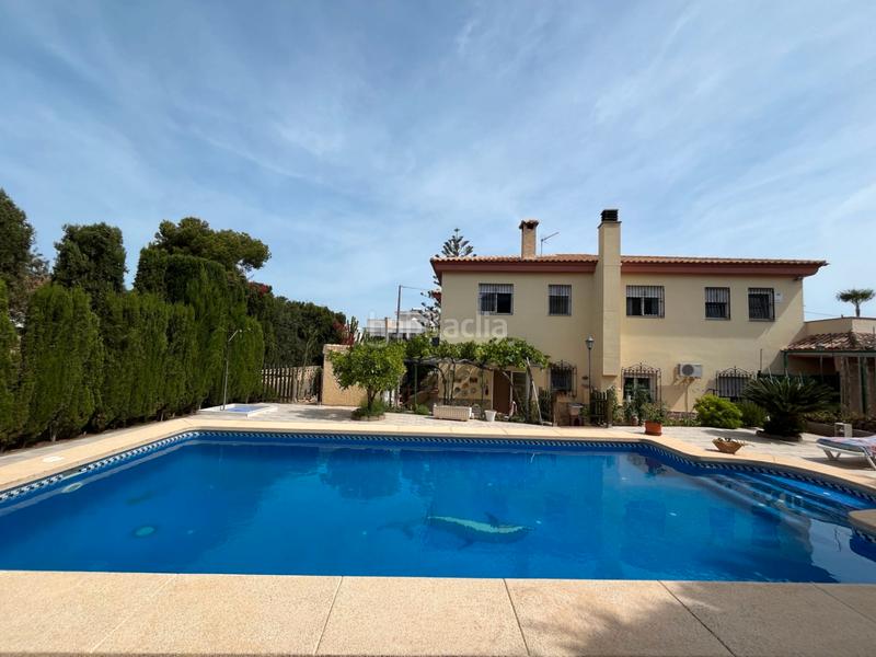 Foto c118ac06-8c87-4023-ba2b-5408594ecc69. Chalet en L´Albir Alfàs del Pi (l´)