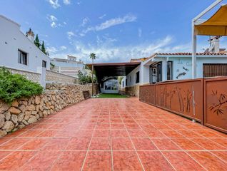 Casa adossada a Pueblo-Ubanizaciones