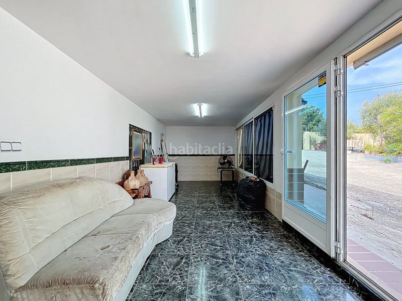 Foto c26ae73e-d1db-4d9b-b5a2-28409bb9d434. Casa adossada amb aparcament a La Nucia Pueblo Nucia (la)