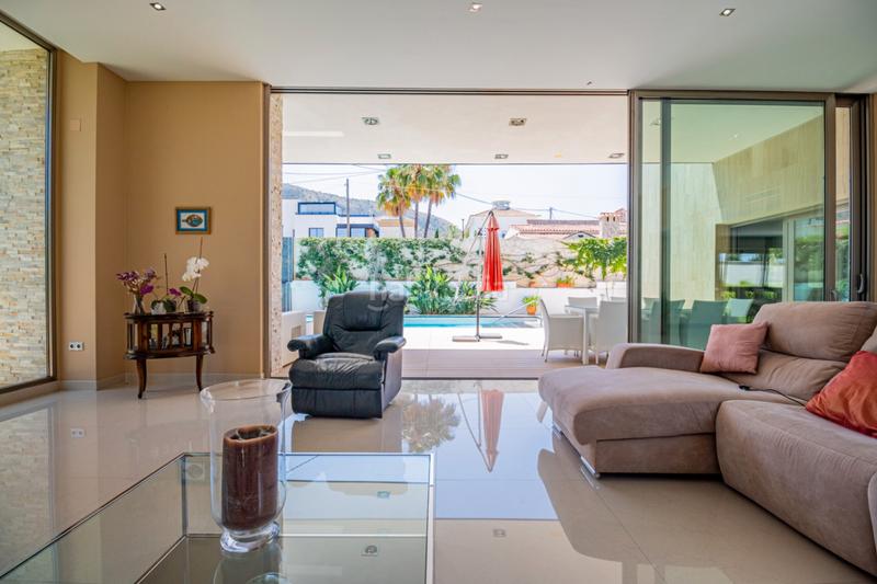 Foto 058d0ac2-2e2f-4c3d-9275-4ced598e5b91. Chalet con riscaldamento parcheggio piscina in L´Albir Alfàs del Pi (l´)