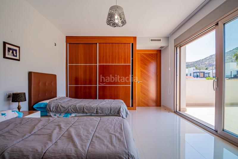 Foto 955282b4-d314-497a-b318-79fbb92cb1ab. Chalet con riscaldamento parcheggio piscina in L´Albir Alfàs del Pi (l´)