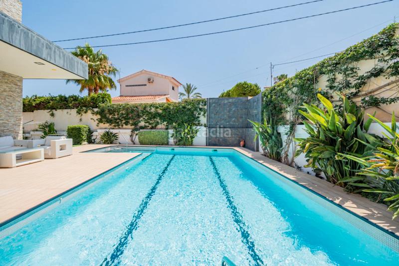 Foto a543e7e8-c81a-499b-aa90-6e52efc4c339. Chalet con riscaldamento parcheggio piscina in L´Albir Alfàs del Pi (l´)