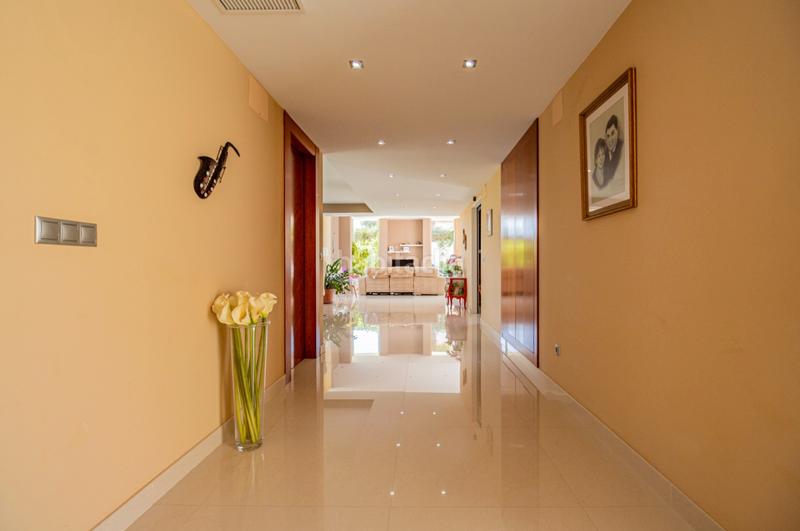 Foto e6824e1e-5250-4b3c-98ec-7202ec939cf9. Chalet con riscaldamento parcheggio piscina in L´Albir Alfàs del Pi (l´)