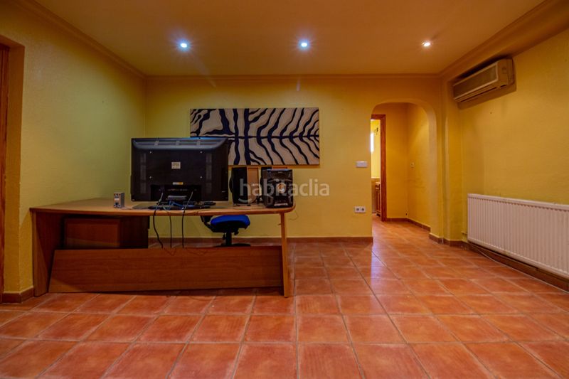 Foto dea8af2e-fa3d-45fe-bff9-2a7c87f48022. Xalet amb calefacció aparcament piscina a La Nucia Pueblo Nucia (la)
