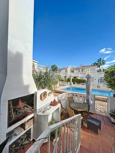Foto 5c8c98eb-f547-49a2-aa8f-f164ab9a3c5d. Casa amb aparcament piscina a La Nucia Pueblo Nucia (la)