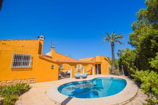 Chalet in Pueblo-Ubanizaciones