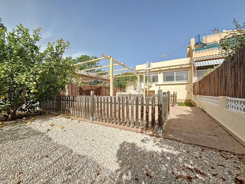 Foto 7aae5ee2-ee05-4d91-a50f-0d48d2b76124. Casa con parcheggio piscina in La Nucia Pueblo Nucia (la)