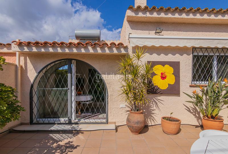 Foto c924d388-8621-49a9-9ef5-2052a528b6bf. Casa adosada en L´Albir Alfàs del Pi (l´)