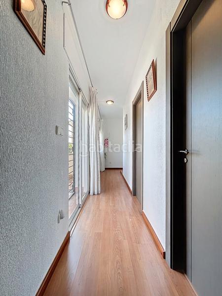 Foto 67540acc-3e0a-4ee5-892b-7d893102dba4. Casa a schiera con riscaldamento parcheggio piscina in Alfàs del Pi (l´)