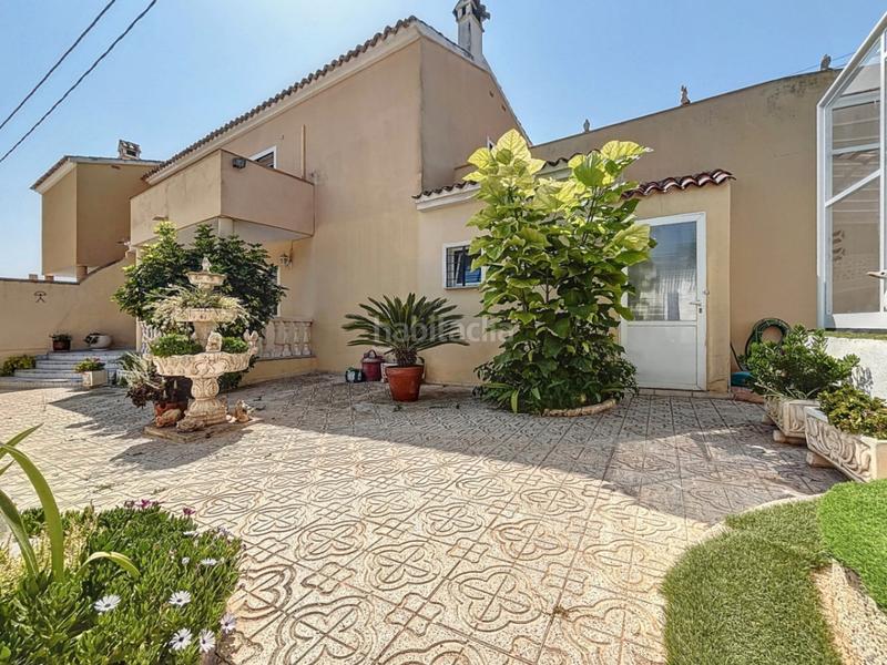Foto c1d2b123-17fd-4eb2-9a7c-32ff6559eed3. Casa adossada amb calefacció aparcament piscina a Alfàs del Pi (l´)