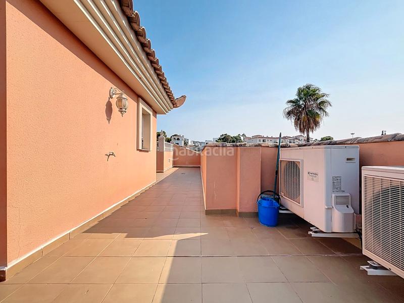 Foto 675bd25c-c618-4e3e-847f-8d618664ba79. Chalet con parcheggio piscina in L´Albir Alfàs del Pi (l´)