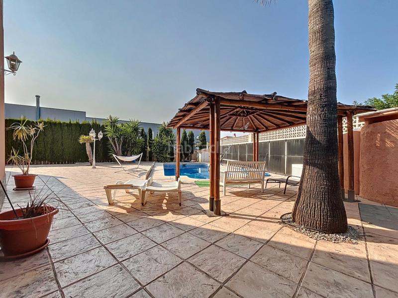 Foto b4a8f3ca-84e8-410d-8e83-8cf14a389b05. Chalet con parcheggio piscina in L´Albir Alfàs del Pi (l´)