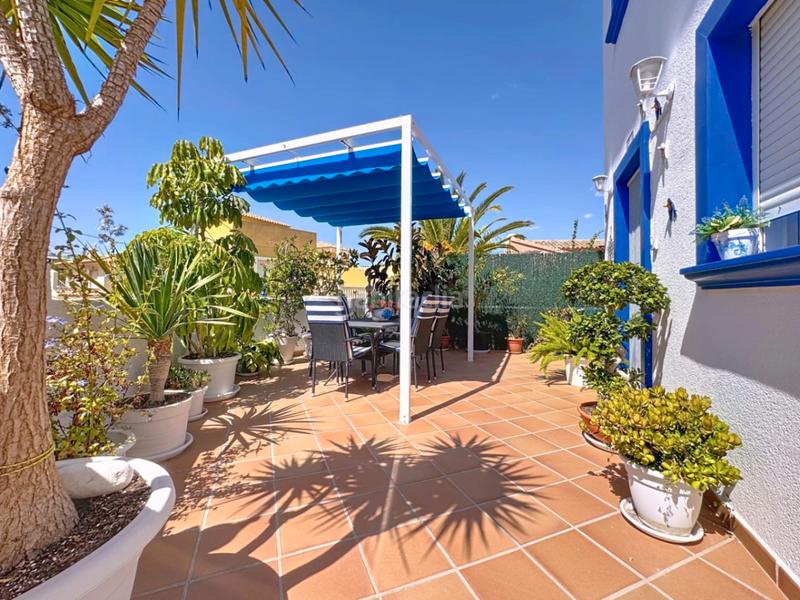 Foto 7ed8bcaa-312c-4928-afe2-5e5cb84b21ff. Casa a schiera con parcheggio piscina in L´Albir Alfàs del Pi (l´)