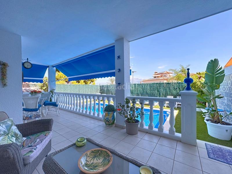 Foto 8b80a463-9622-42db-b524-fa8e9aa27261. Casa a schiera con parcheggio piscina in L´Albir Alfàs del Pi (l´)