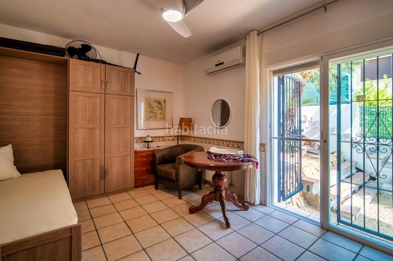 Foto 8240d249-f516-4ffa-b5dd-aa59e249d88e. Chalet mit heizung parking pool in El Tossal-Bello Horizonte Nucia (la)