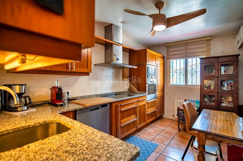 Foto 91e4c9ad-c5d4-47f3-b166-3d79d64c49f7. Chalet mit heizung parking pool in El Tossal-Bello Horizonte Nucia (la)