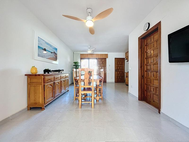 Foto 1ac8eca4-e9a3-470f-a009-c09c06d43272. Casa amb aparcament a L´Albir Alfàs del Pi (l´)