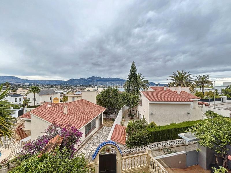 Foto 236158e0-7af5-43a8-b1d0-ef5b7cce1152. Casa amb aparcament a L´Albir Alfàs del Pi (l´)