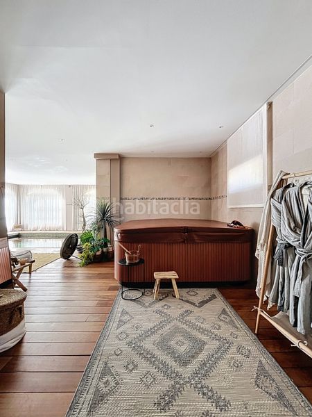 Foto df776d3b-4b1f-4649-84fd-8a96ba77fd15. Chalet mit parking pool in Benimantell