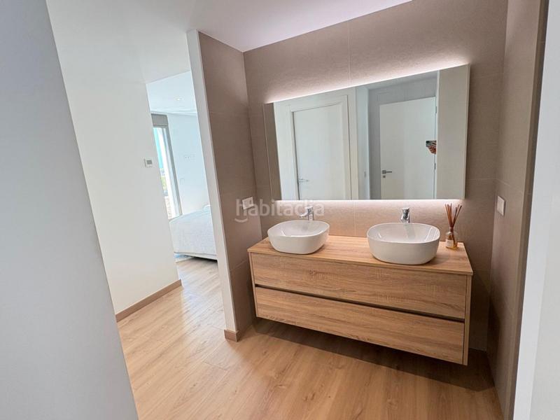 Foto 62d9dfd1-e8be-41be-9253-28e71755a568. Chalet mit parking pool in Finestrat pueblo Finestrat