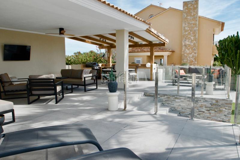 Foto 54859f93-27be-4daa-b6bb-42555f3318c5. Chalet avec chauffage parking piscine dans Pueblo-Ubanizaciones Alfàs del Pi (l´)