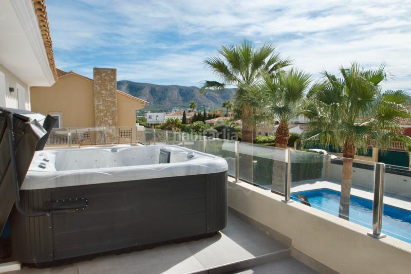 Foto 4535342a-ad9d-4c23-8648-84684149aacc. Chalet con riscaldamento parcheggio piscina in Pueblo-Ubanizaciones Alfàs del Pi (l´)