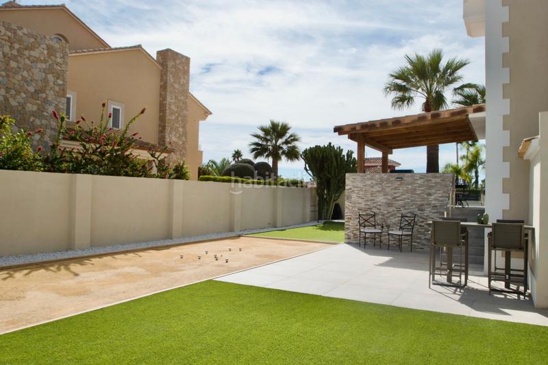 Foto 33bfed7b-1e12-4702-b8a3-962a555801a7. Xalet amb calefacció aparcament piscina a Pueblo-Ubanizaciones Alfàs del Pi (l´)