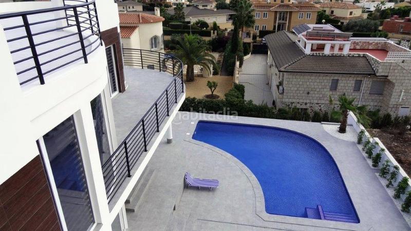 Foto 889c6db7-66b5-4928-b0ff-fa7578cb4a12. Chalet mit heizung parking pool in Pueblo-Ubanizaciones Alfàs del Pi (l´)