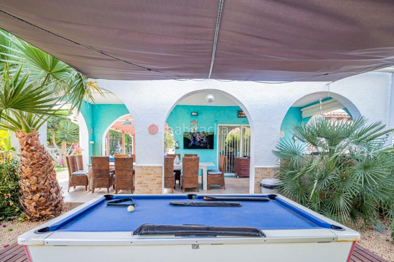 Foto 56f64285-de4e-468e-80e2-c1bbf6af875e. Chalet con riscaldamento parcheggio piscina in L´Albir Alfàs del Pi (l´)