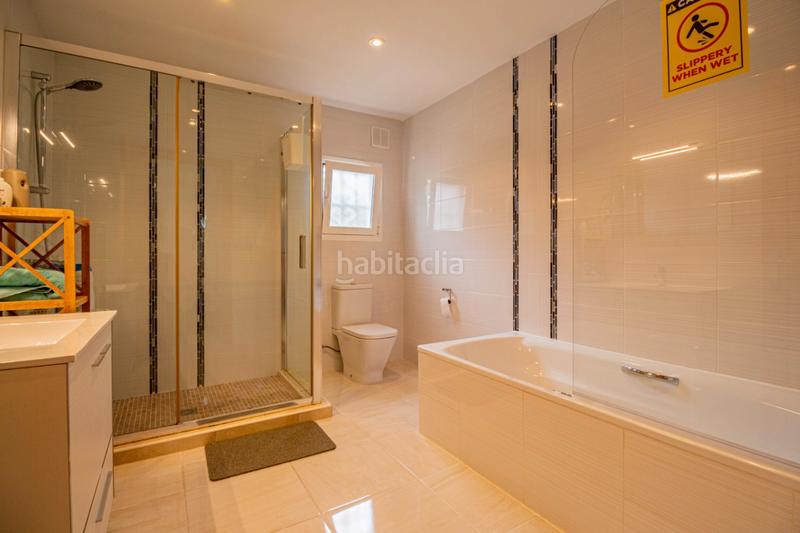 Foto ca9efdc3-e8d2-4f16-bf70-0eadc9b8a2ef. Chalet con riscaldamento parcheggio piscina in L´Albir Alfàs del Pi (l´)