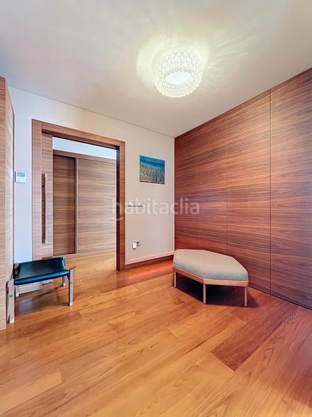 Foto 6df4223b-cc7f-4a96-acc8-efa69edde484. Flat with heating parking pool in Levante Alto Benidorm