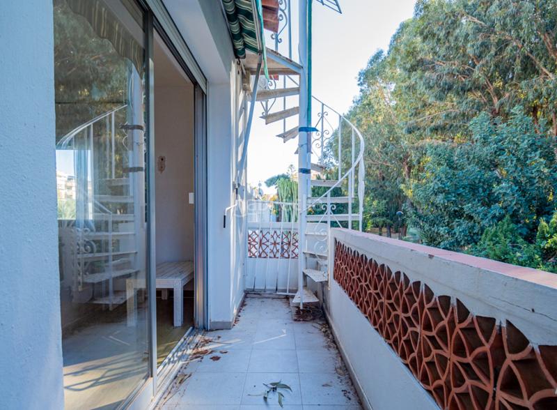 Foto 01ce3b1e-28b8-4531-bbe9-3c8db75289e6. Maison jumelée avec chauffage parking piscine dans L´Albir Alfàs del Pi (l´)