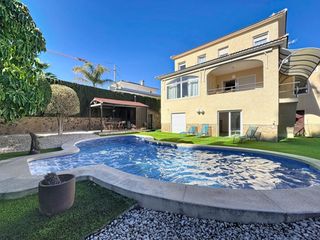 Chalet en Levante Alto