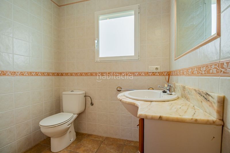 Foto b43a93ed-9846-4086-9f04-00e2f0f1ffec. Casa adossada amb calefacció piscina a La Nucia Pueblo Nucia (la)