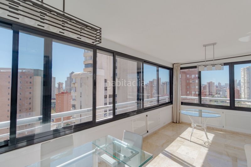 Foto 6076f215-6f46-42fa-aadd-6004c7e12148. Pis amb piscina a Levante Alto Benidorm