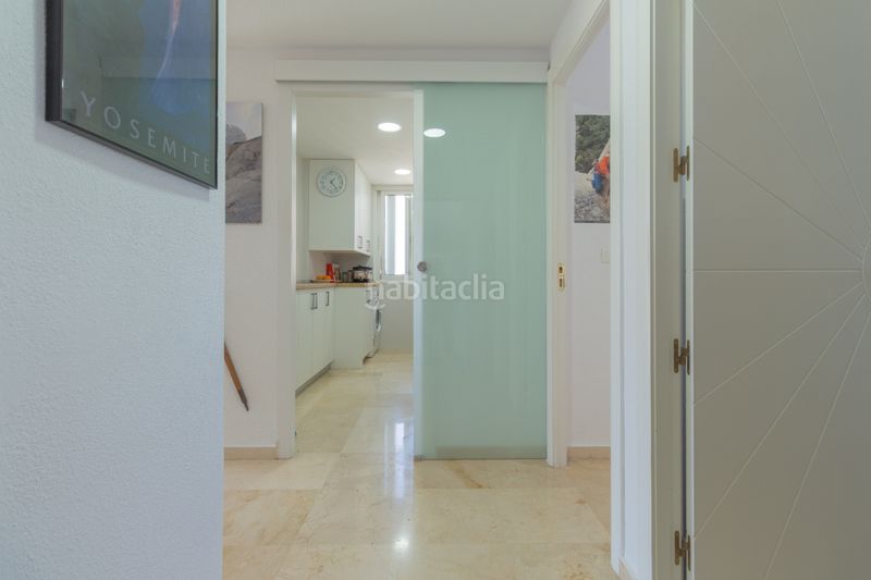 Foto ccee2b12-91af-4fc1-839a-e6ad56eeeda7. Pis amb piscina a Levante Alto Benidorm