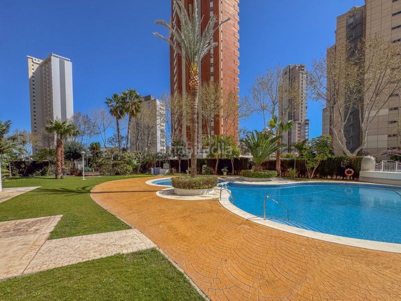 Foto d8465431-88e4-4e50-9510-dea07dbf30f3. Pis amb piscina a Levante Alto Benidorm