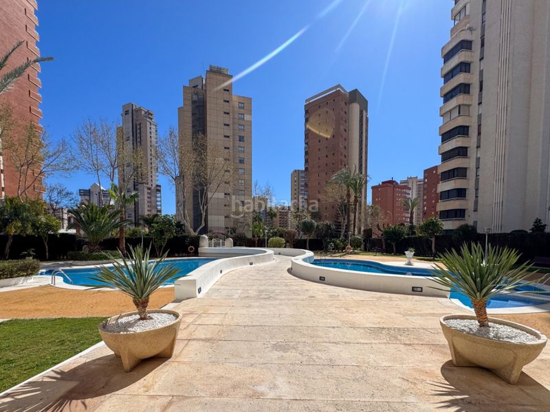 Foto e85f5242-7c56-4394-82b4-a7708e1def3b. Pis amb piscina a Levante Alto Benidorm
